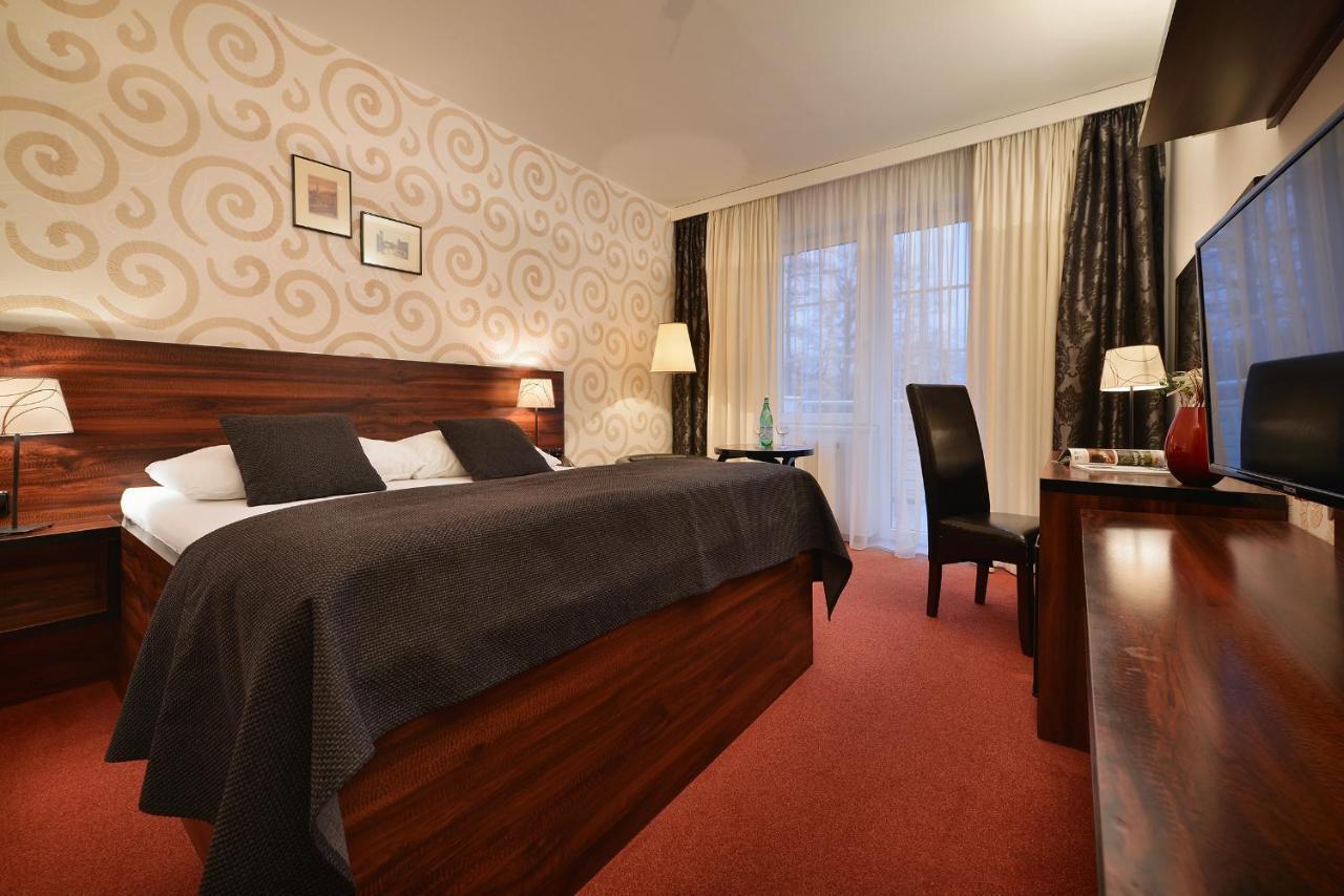 Parkhotel Morris Nový Bor Zewnętrze zdjęcie