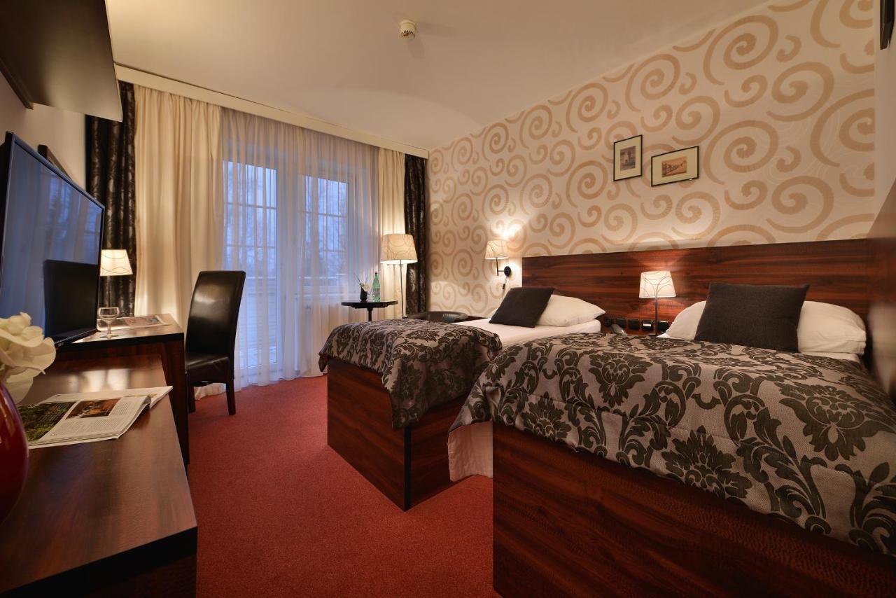 Parkhotel Morris Nový Bor Zewnętrze zdjęcie