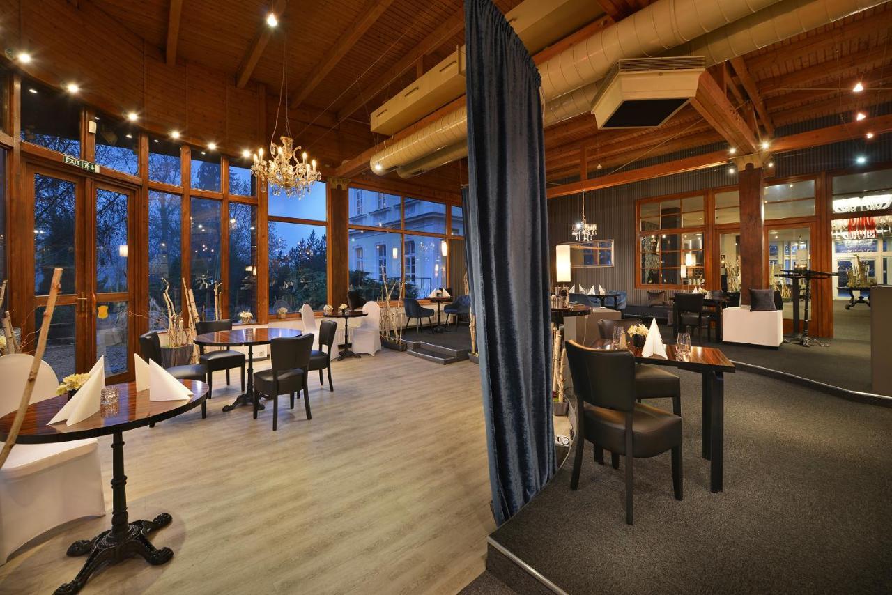 Parkhotel Morris Nový Bor Zewnętrze zdjęcie