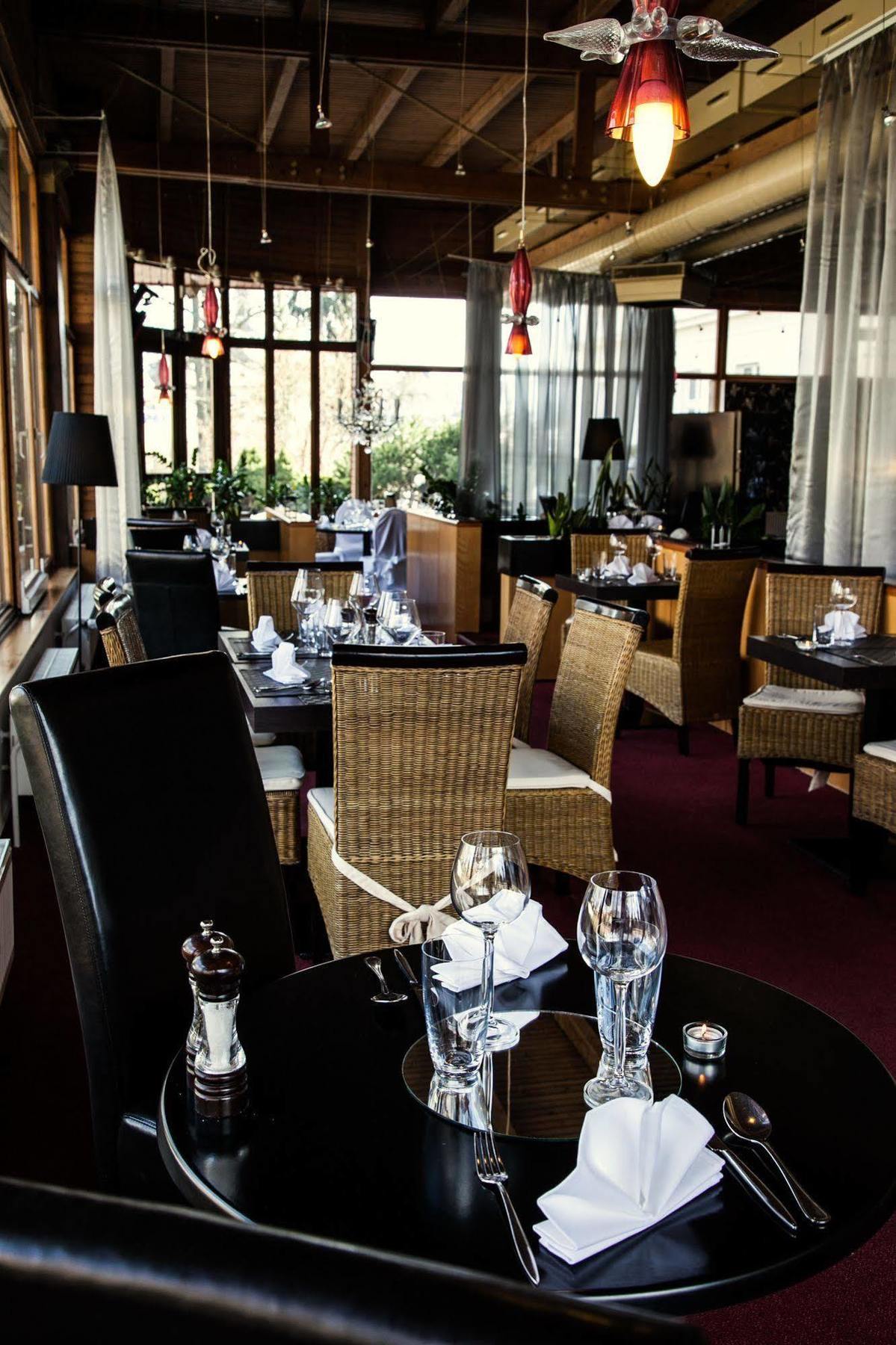 Parkhotel Morris Nový Bor Zewnętrze zdjęcie